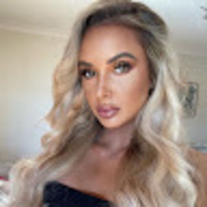 Meet your Posher, Jade